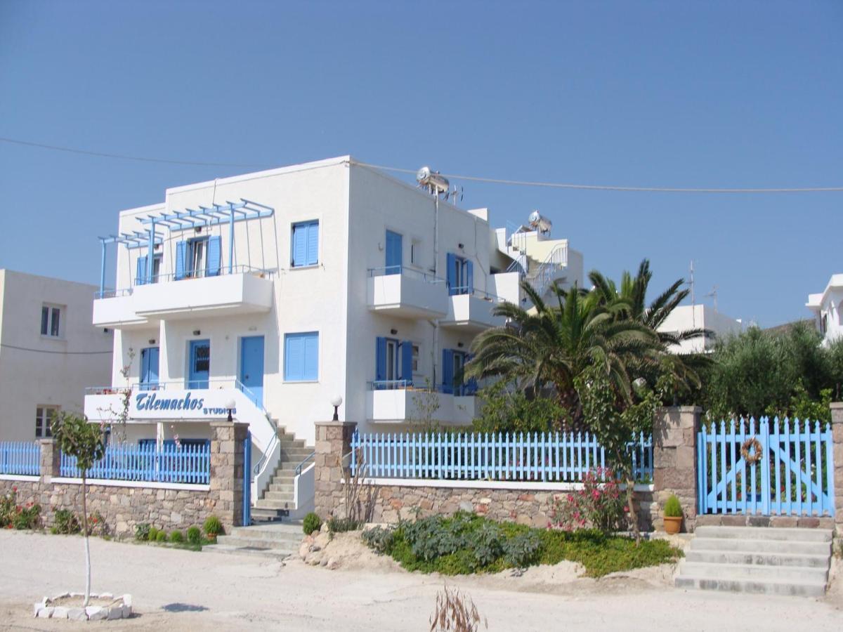 Tilemachos Rooms & Studios Adamantas  Ngoại thất bức ảnh