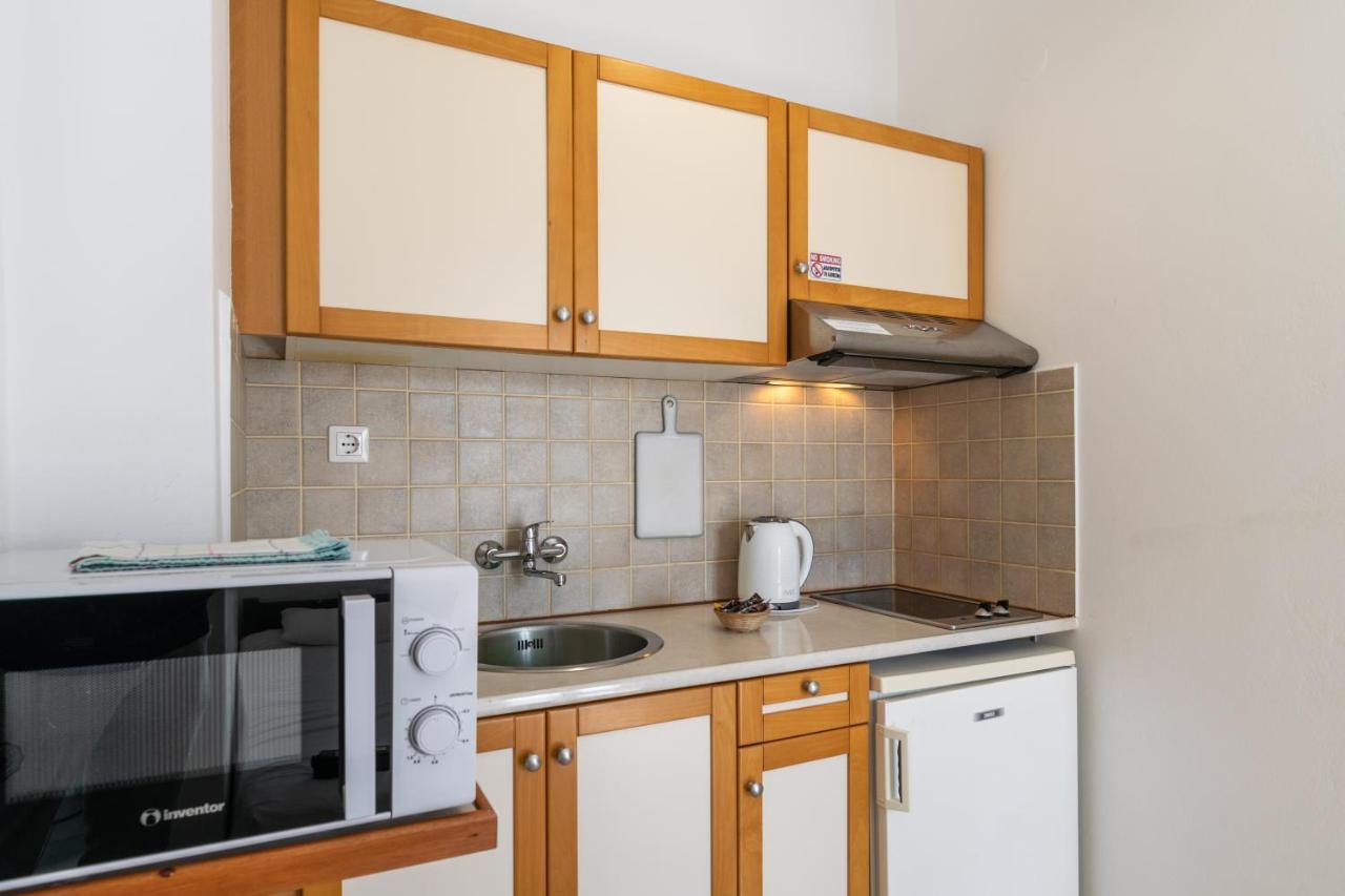 Tilemachos Rooms & Studios Adamantas  Ngoại thất bức ảnh